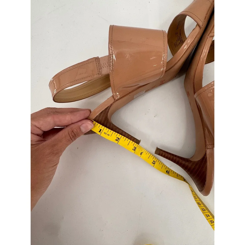 Coach Slingback Sandals Women 10B Tan Patent Leather Turnlock Kitten Heels Read